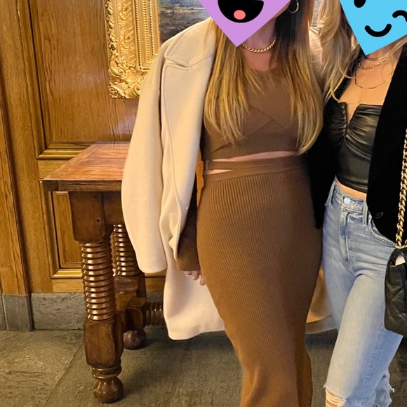 Jonathan Simkhai 2 piece sweater and skirt - Picture 4 of 9